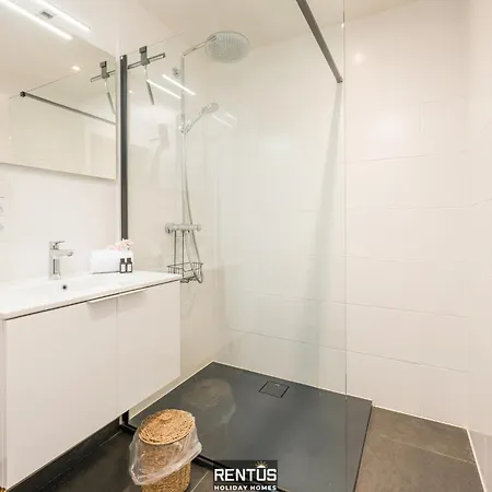 O Searys - Stylish With Stadium View In 奥斯滕德